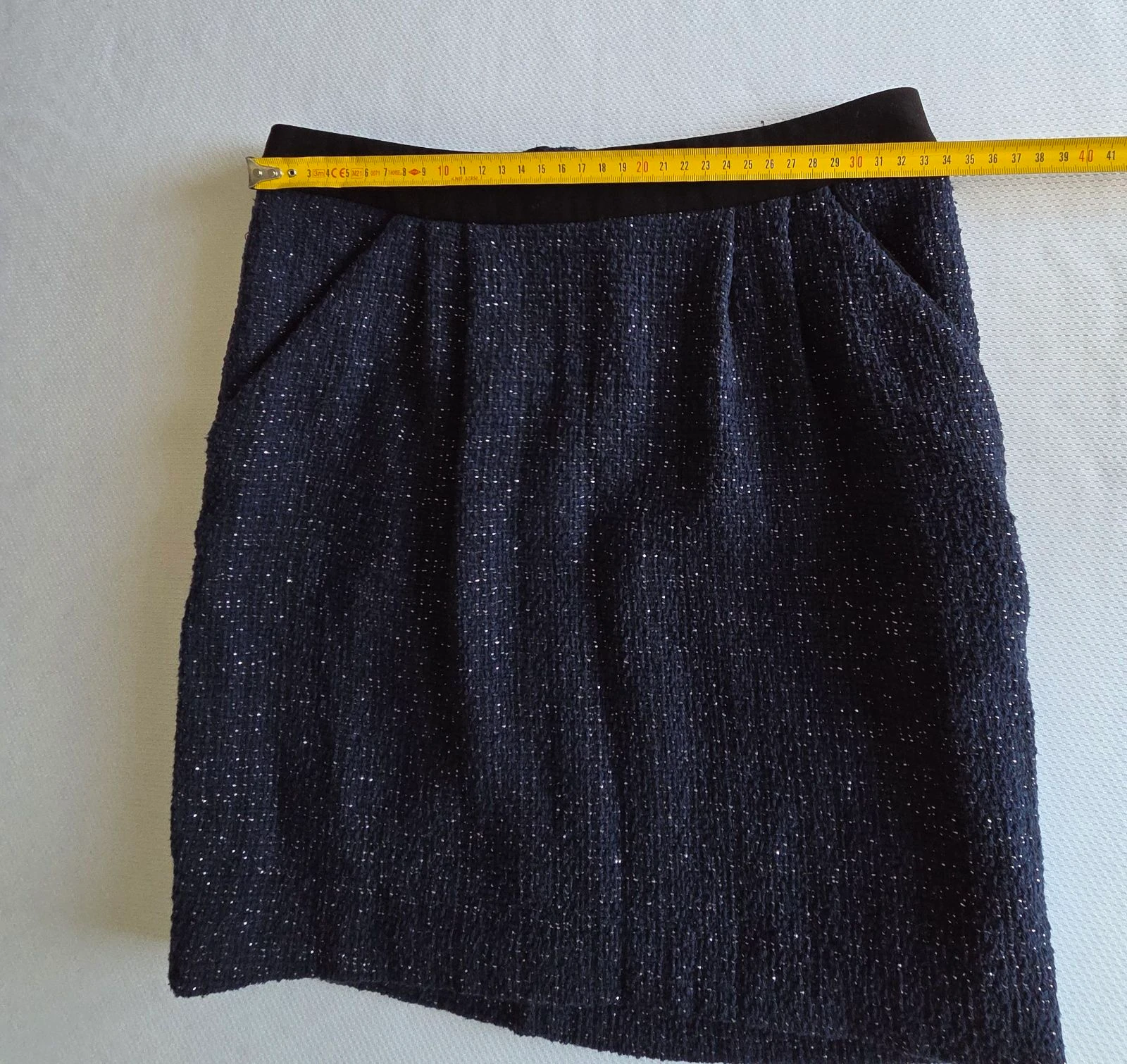Korte tweed rok marineblauw en gouden draad Camaïeu Maat 34 XS gevoerd – photo 11
